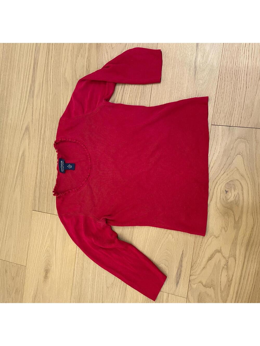 Ann Taylor Factory Red Ribbed Top Women’s Medium 3/4 Sleeve